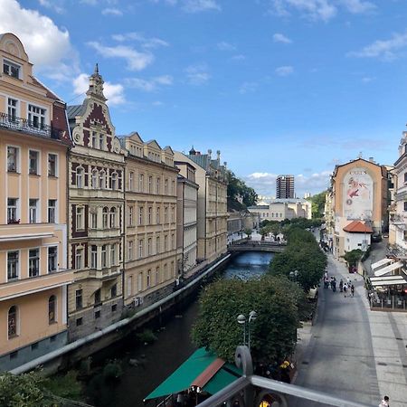 Pension Drei Rosen Карловы Вары Экстерьер фото